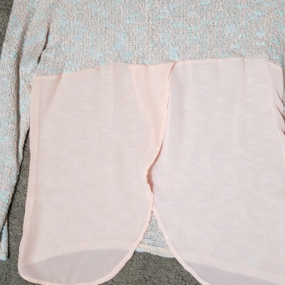 Peach and Light Blue Sweater - Picture 4 of 5